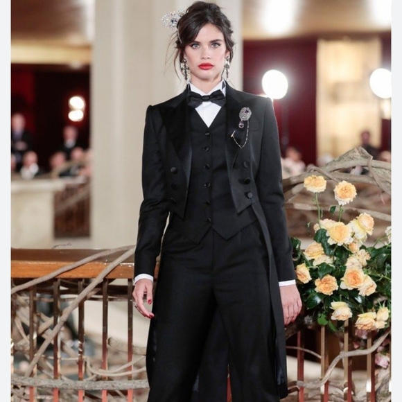 Dolce & Gabbana Jackets & Blazers - Dolce & Gabbana Womens Vintage Tailcoat Jacket